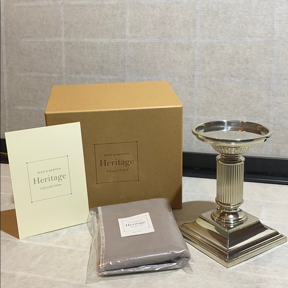 Reed & Barton Heritage Medium Pillar Holder - Picture 3 of 7